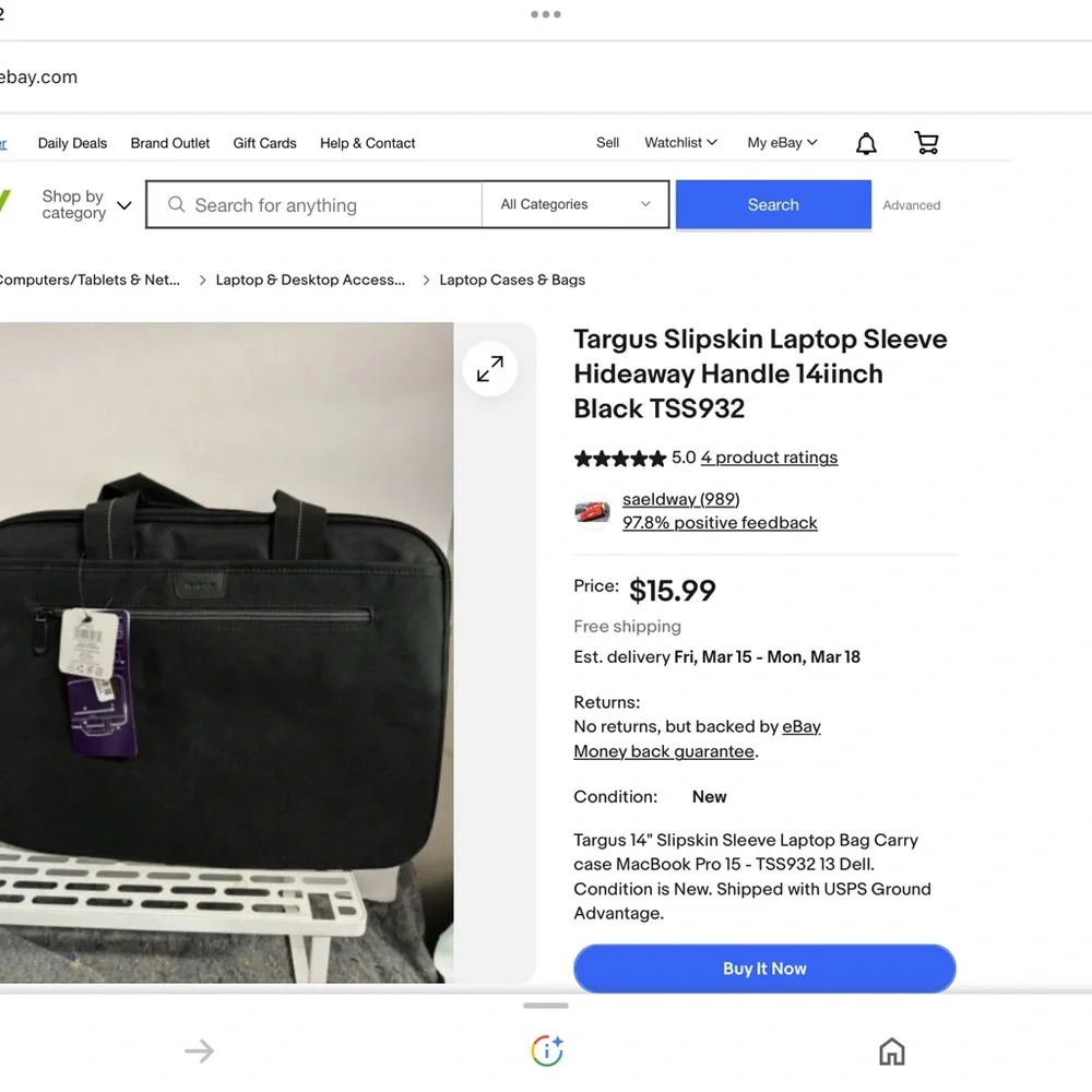 ‘Targas’ Slipkin Laptop Sleeve NWT